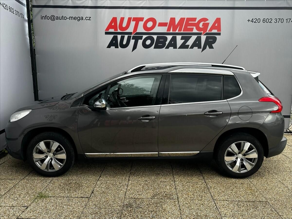 Peugeot 2008, 1,2 i 60kW PureTech, ČR,1.maj - fotka 5