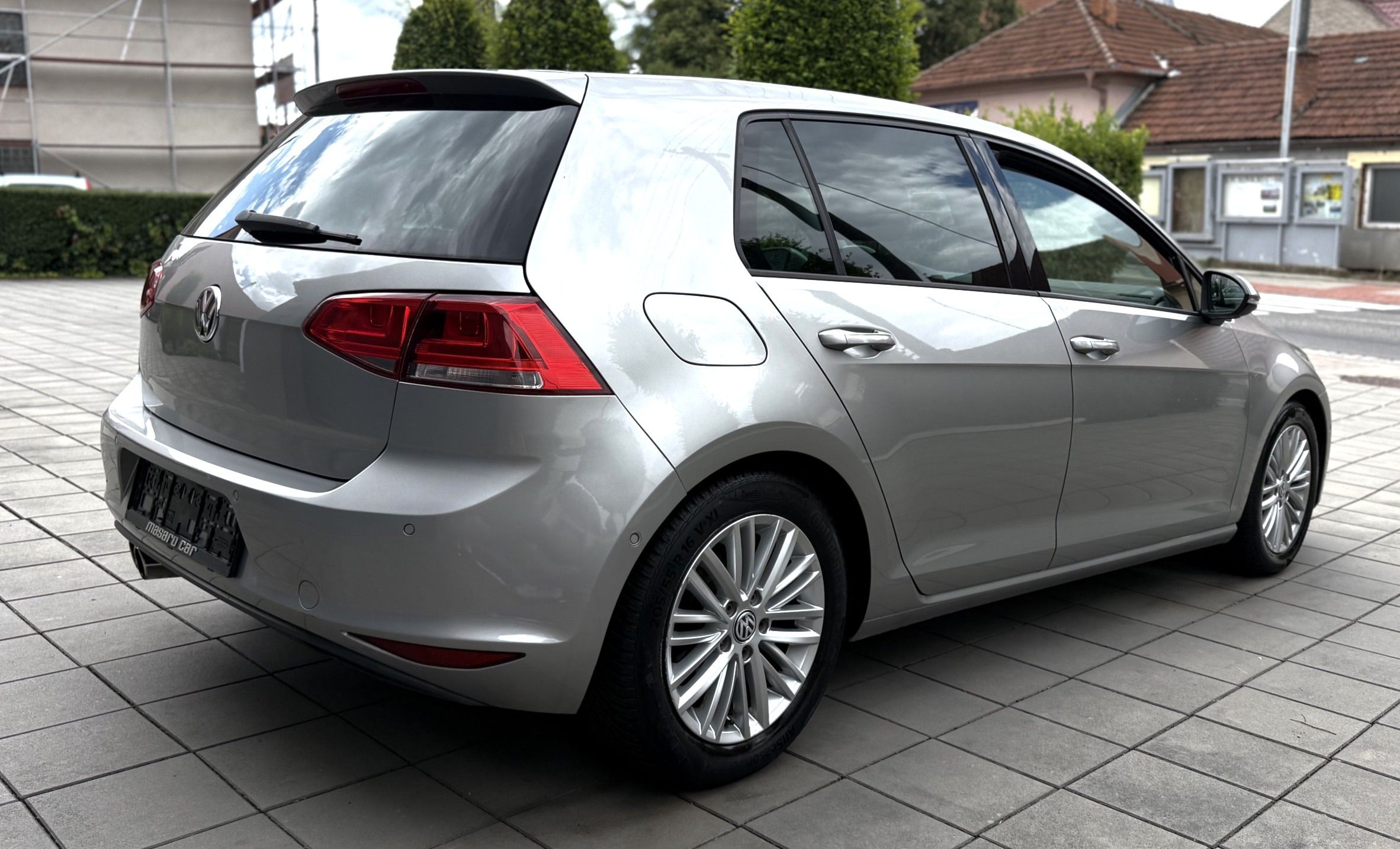 Volkswagen Golf, Golf VII Cup 1.2TSi,77kw,2014 - fotka 3