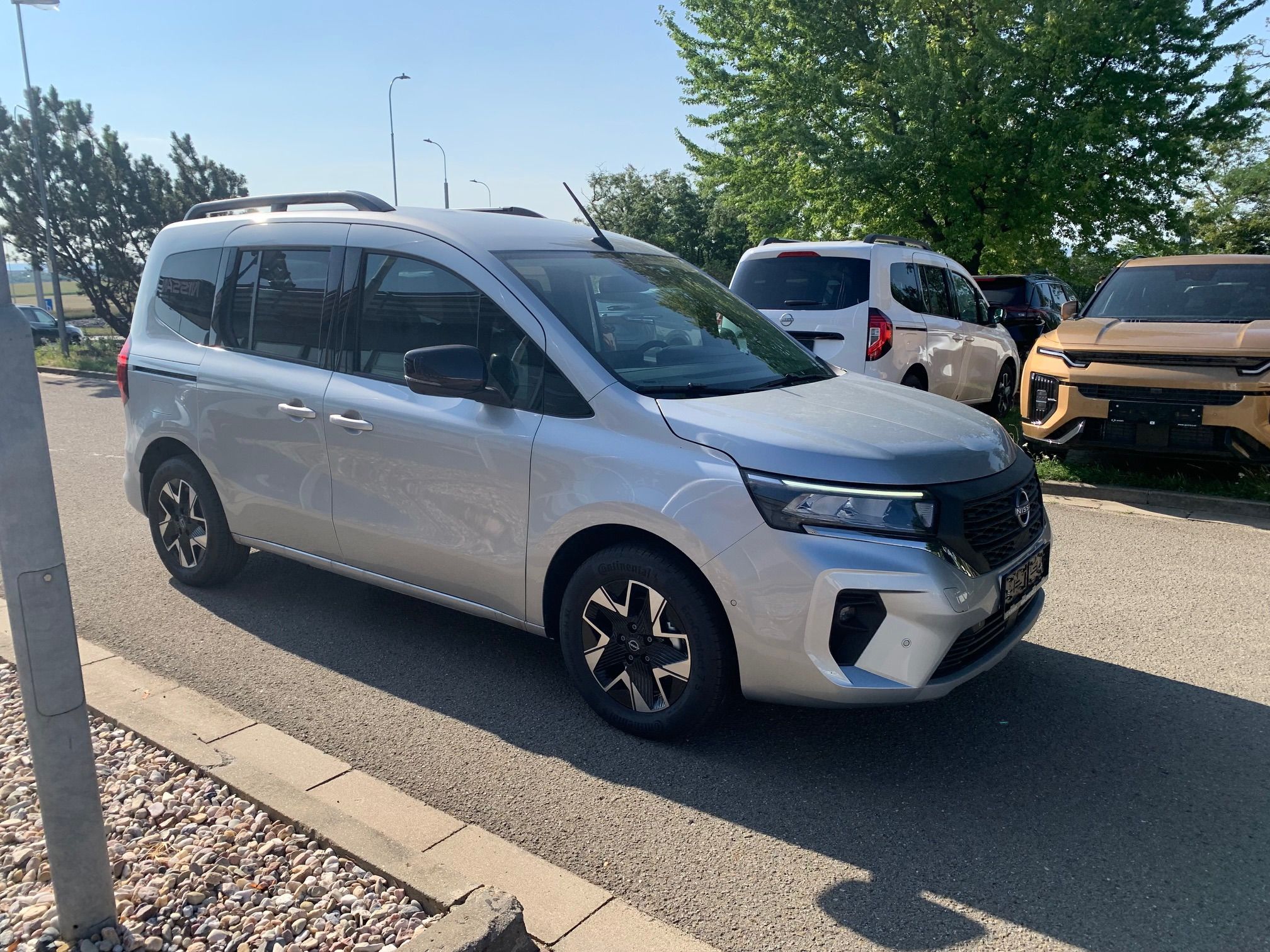 Nissan Townstar, COMBI 1.3 DIG-T 130 6MT TEKNA - fotka 2