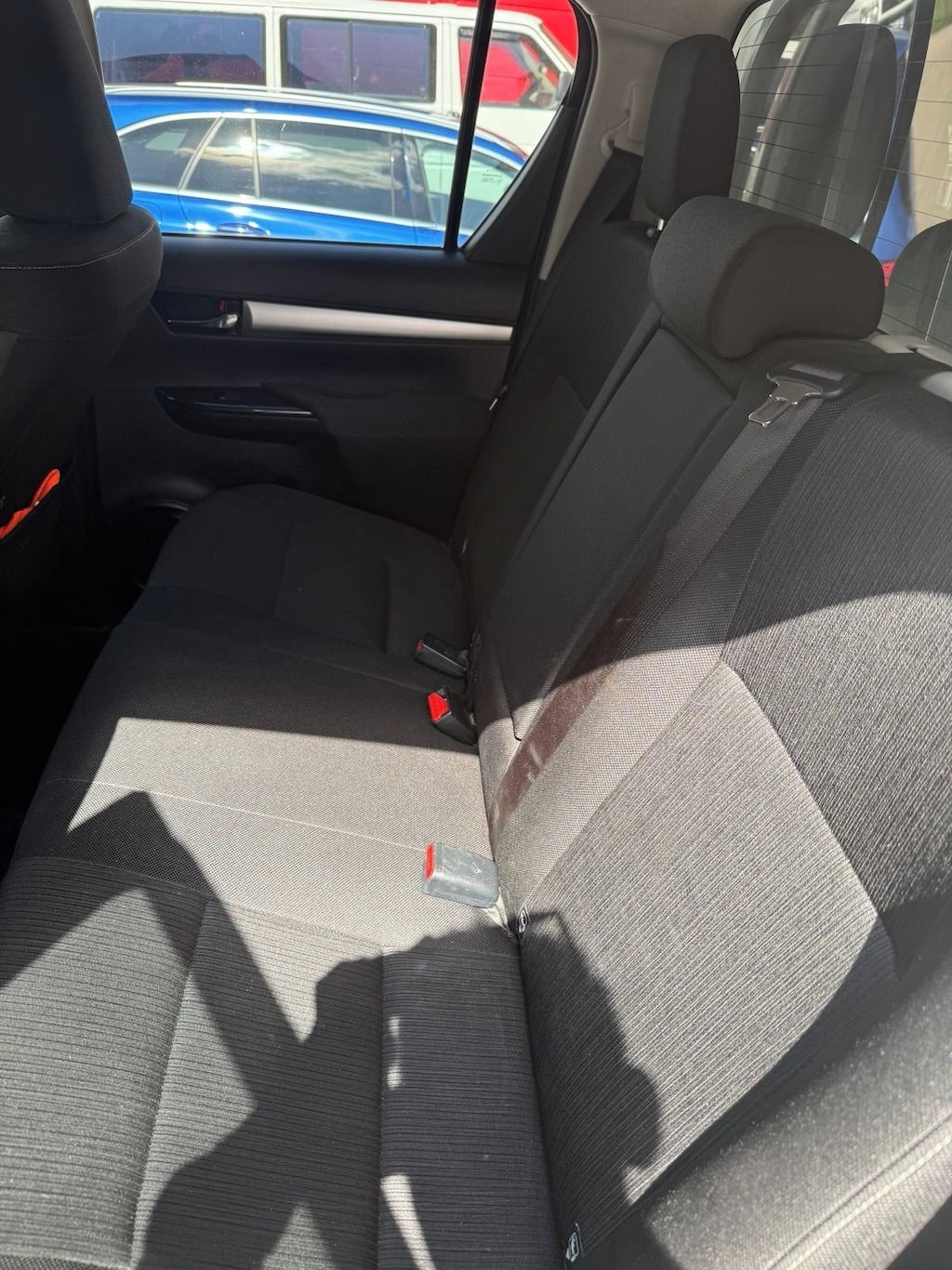 Toyota Hilux, 2,8TDI - fotka 4