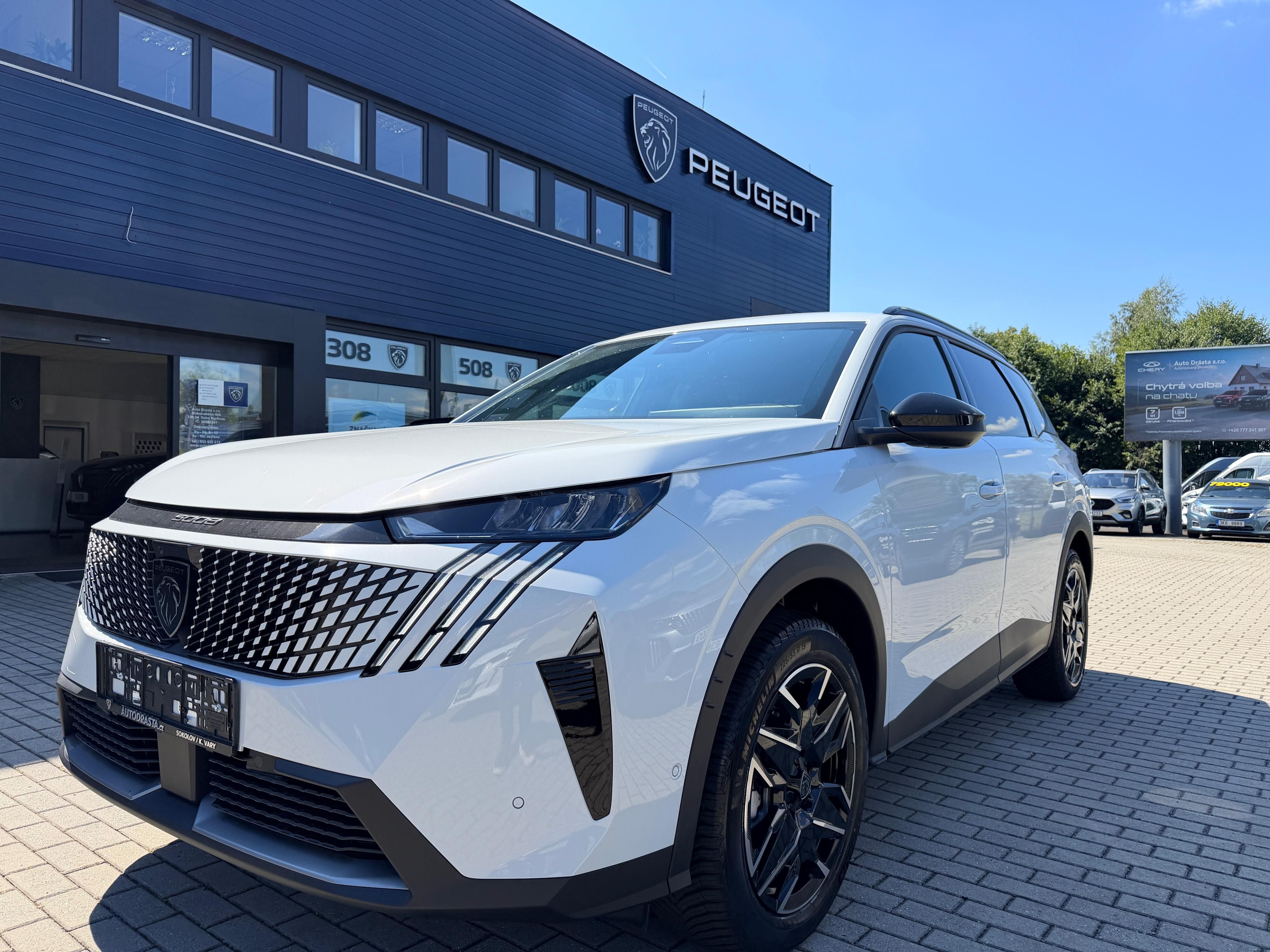 Peugeot 5008, BUSINESS Hybrid 145 e-DCS6