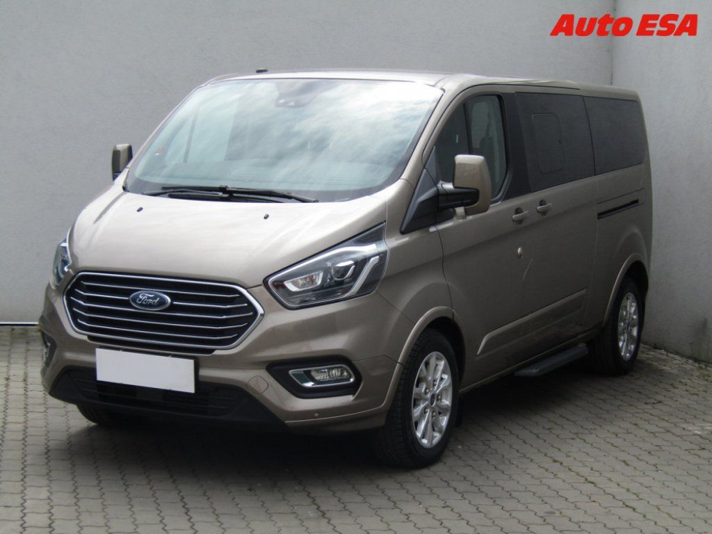Ford Tourneo Custom, 2.0TDCi L2,136kW,navi - fotka 3