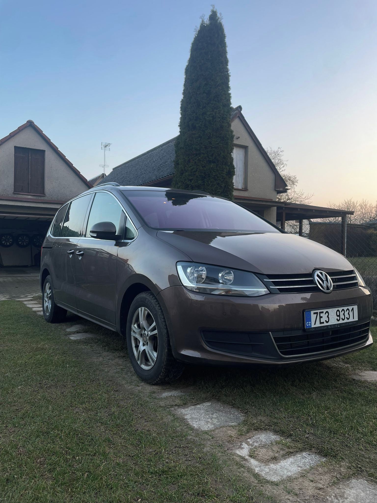 Volkswagen Sharan, Volkswagen Sharan 2.0 103kW