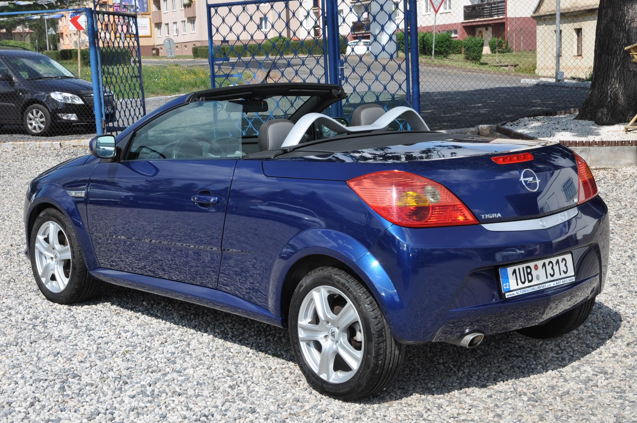 Opel Tigra, 1.8i 92kW - fotka 4