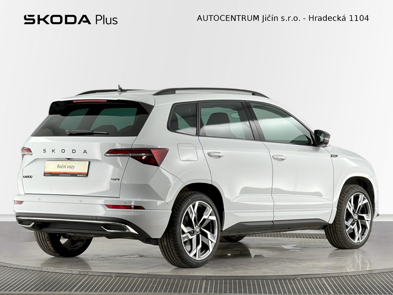 Škoda Karoq, DSG 2.0TDI 110kW 4x4 SportLine - fotka 2