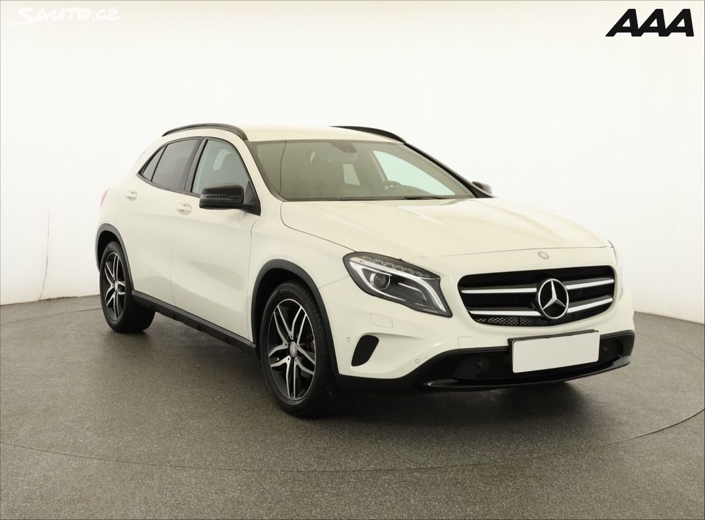 Mercedes-Benz GLA, 200 CDI, 4X4, Automat, Navi