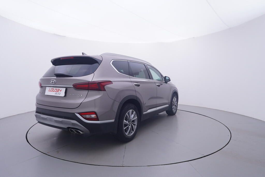 Hyundai Santa Fe, 2.2 CRDi 147 kW - fotka 5