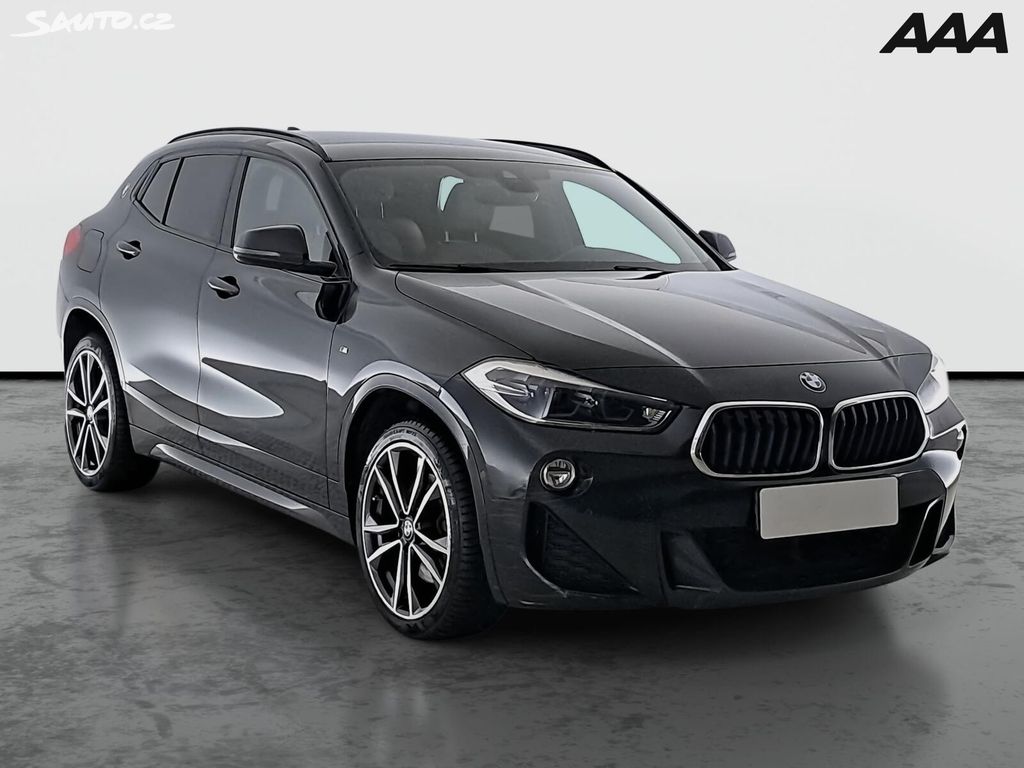 BMW X2, sDrive20i, M Paket, Automat