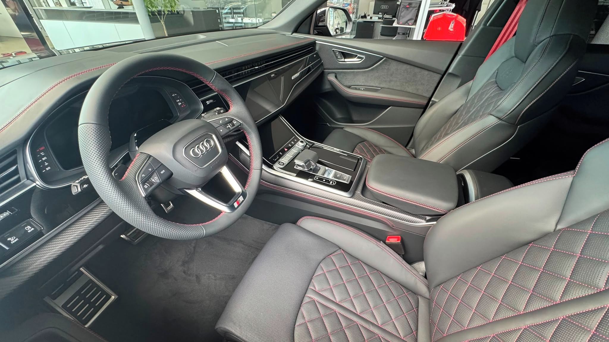 Audi Q8, S-line 50TDI 210kW quattro - fotka 6