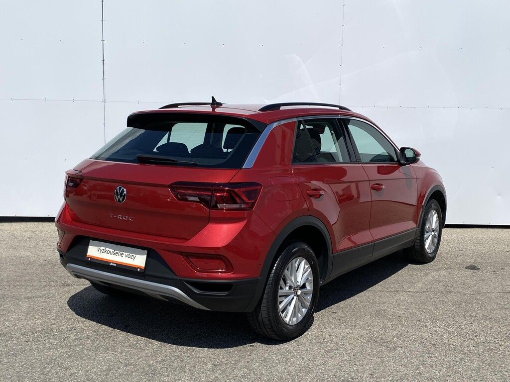 Volkswagen T-Roc, 1,5 TSI 110 kW Life DSG - fotka 2