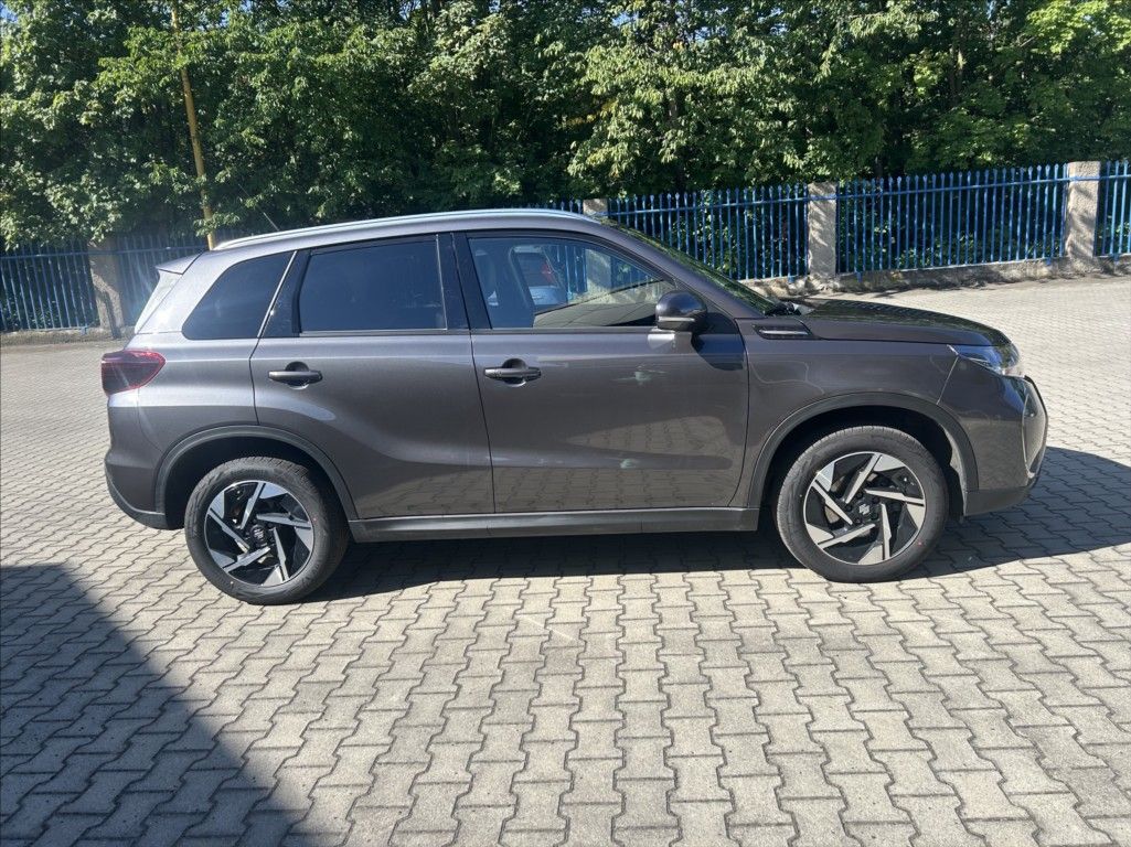 Suzuki Vitara, 1,4  BoosterJet Elegance, 4x4, - fotka 4