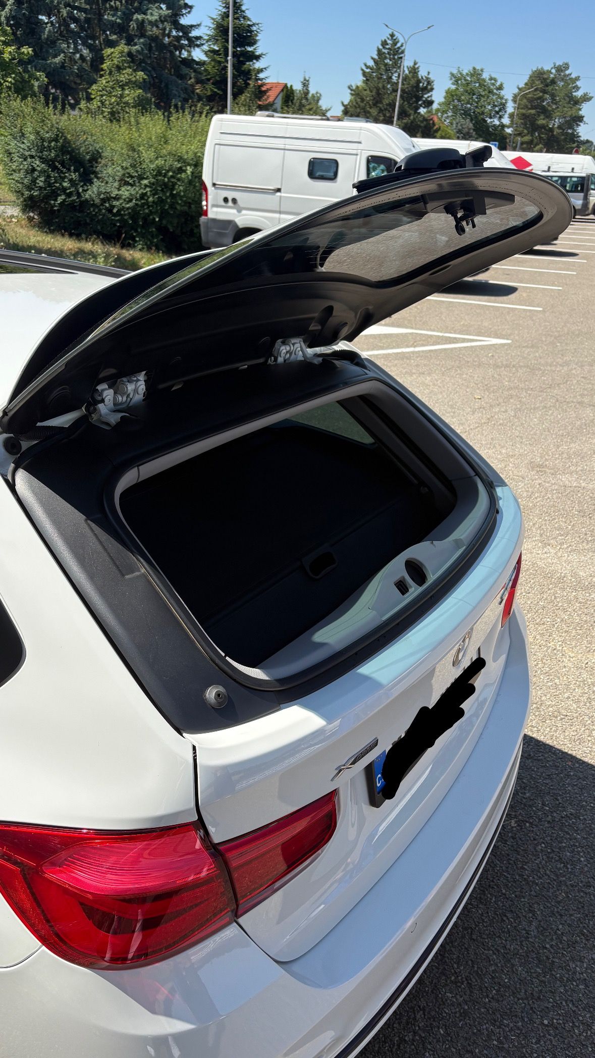 BMW Řada 3, 2.0 - fotka 6