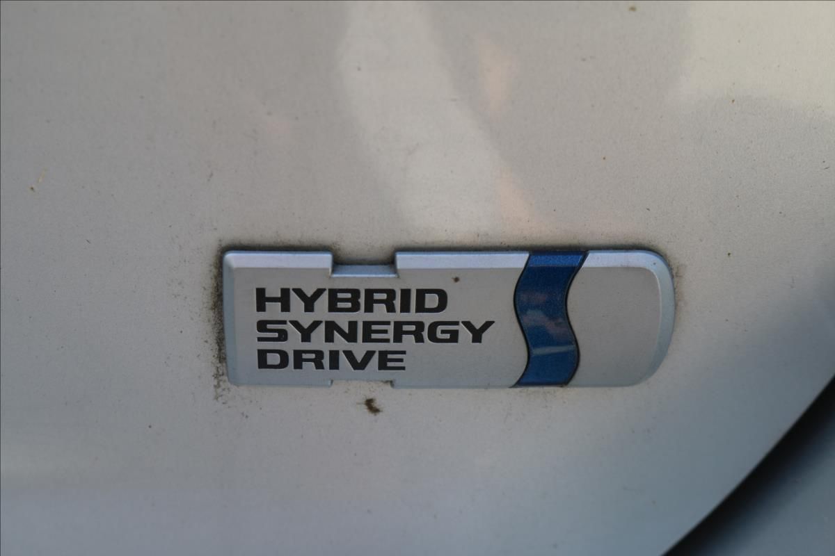 Toyota Yaris, 1,5 Hybrid, Automat - fotka 5