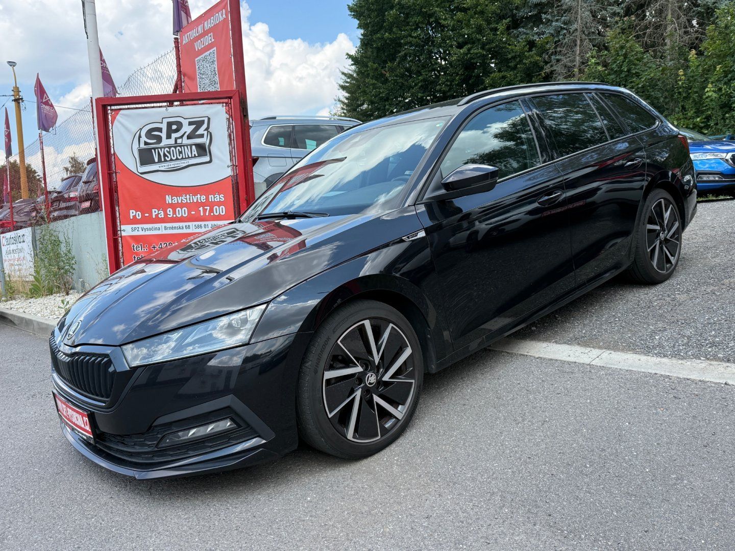 Škoda Octavia, 2.0TDi DSG Sportline - fotka 2