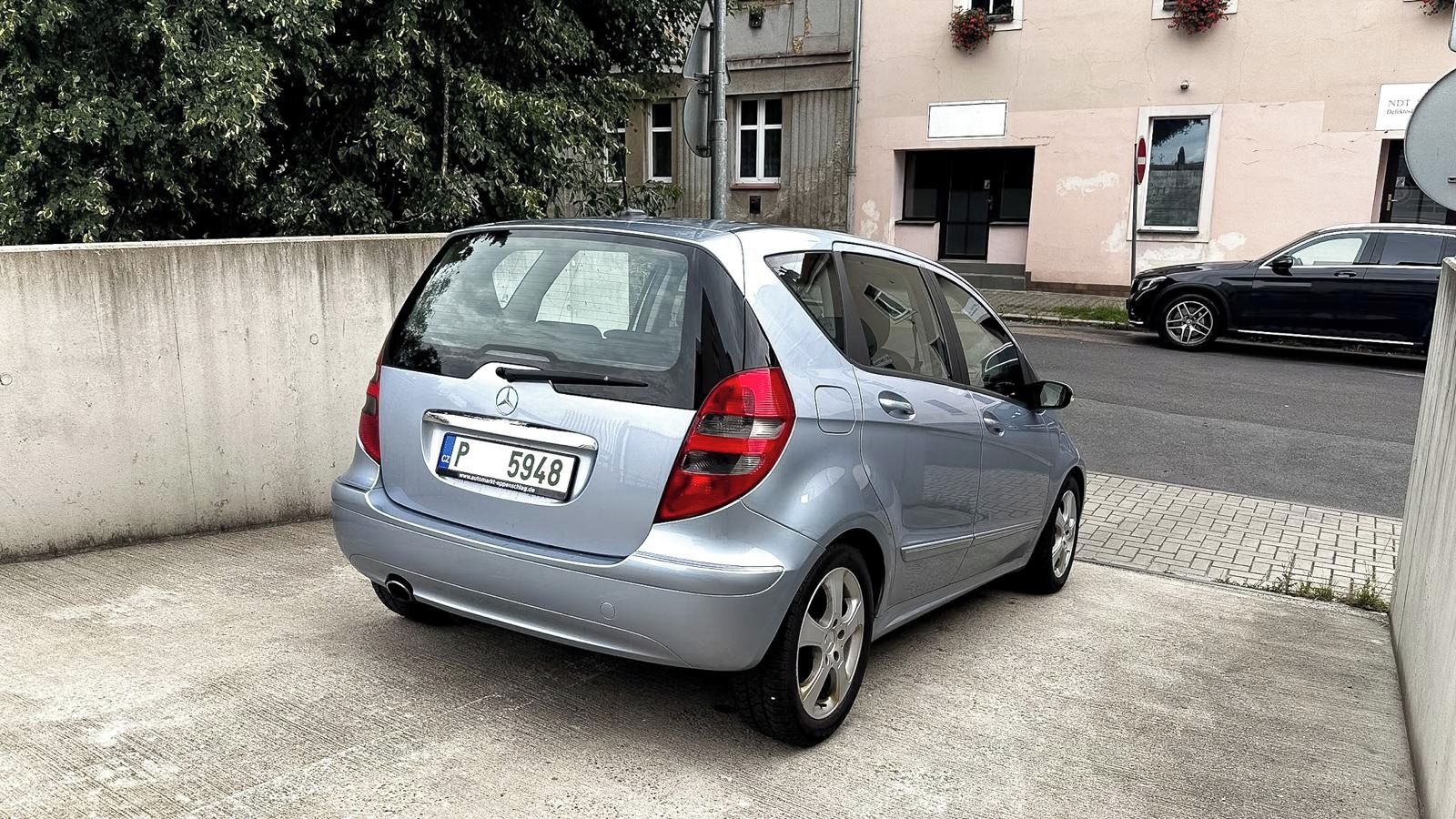 Mercedes-Benz Třídy A, A150 Automat - fotka 3