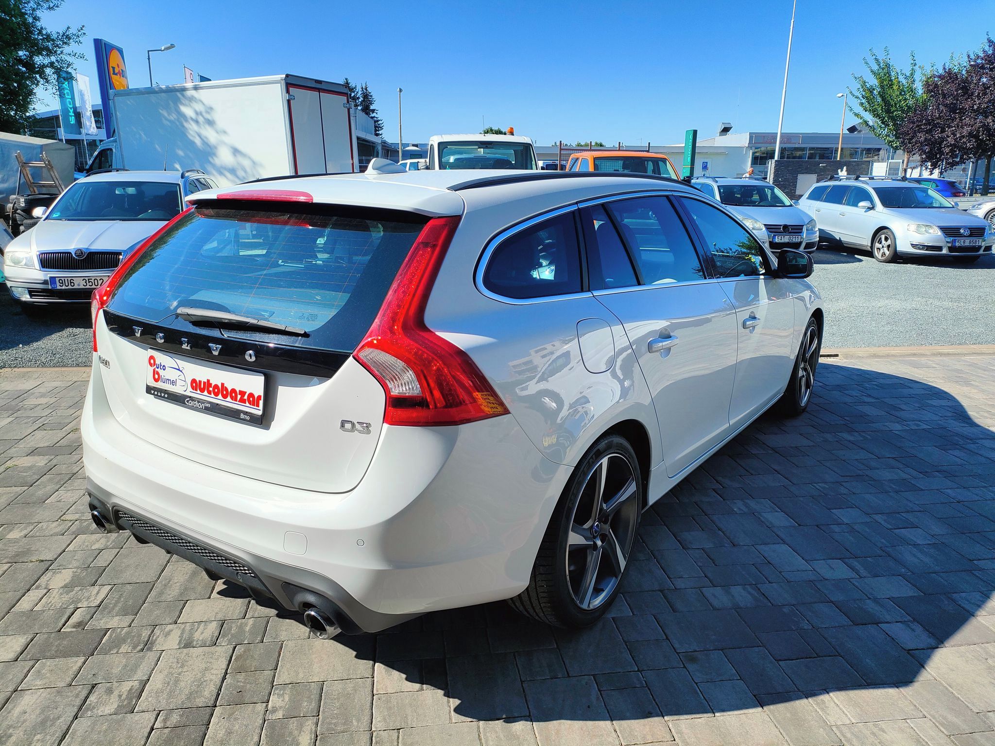 Volvo V60, 2.0 110KW Nové DPF - fotka 5