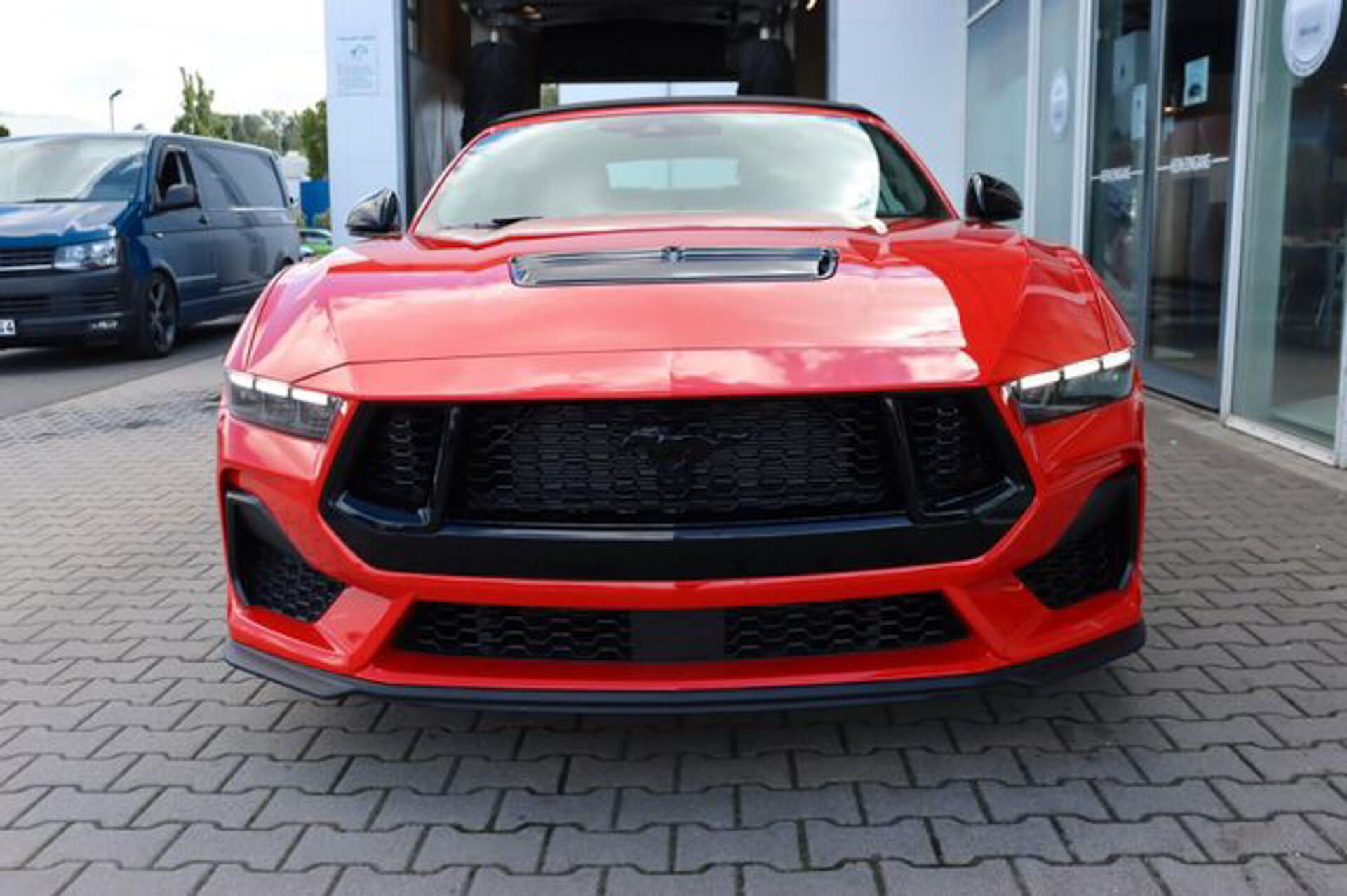 Ford Mustang, 5.0 Convertible MagneRide Nite - fotka 3