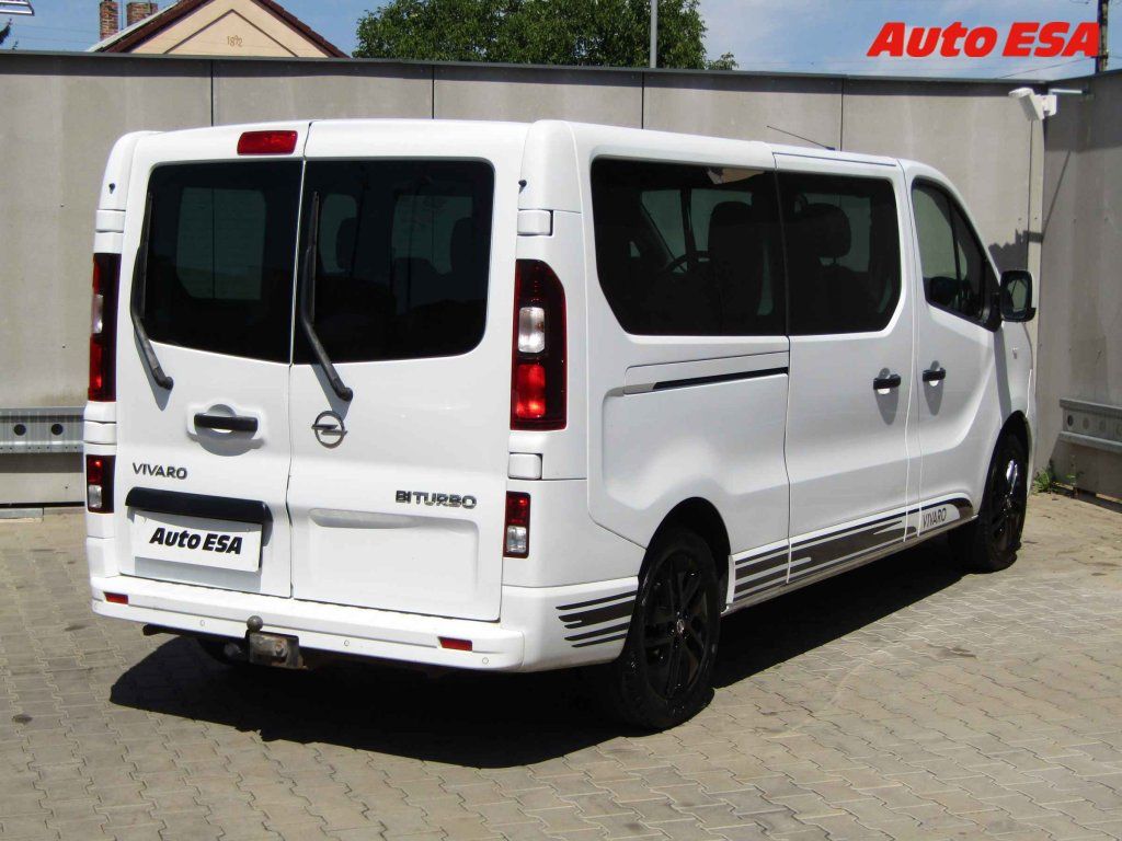 Opel Vivaro, 1.6 CDTi,1.maj,ČR - fotka 4