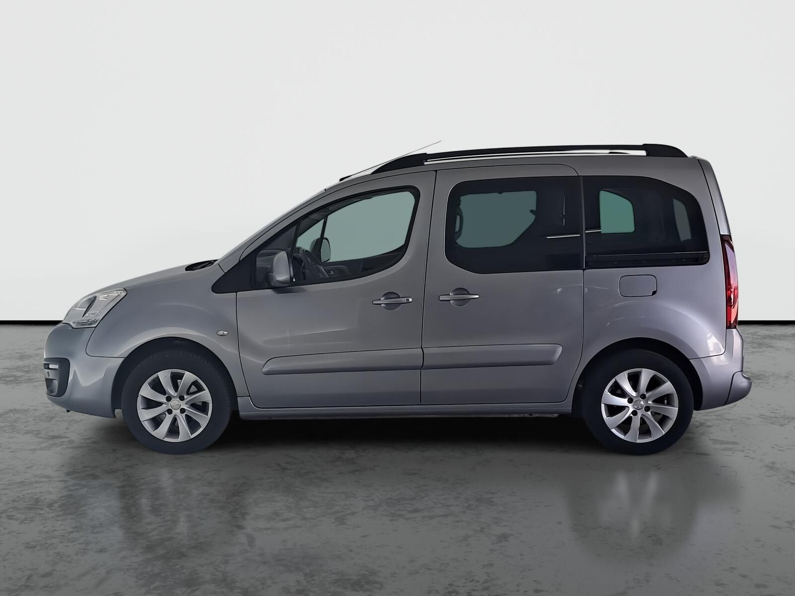 Peugeot Partner, 1.6 BlueHDi, Outdoor, 5Míst - fotka 3