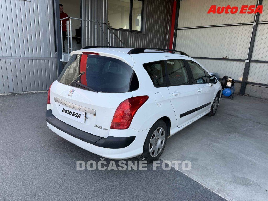 Peugeot 308, 1.6 HDi - fotka 2