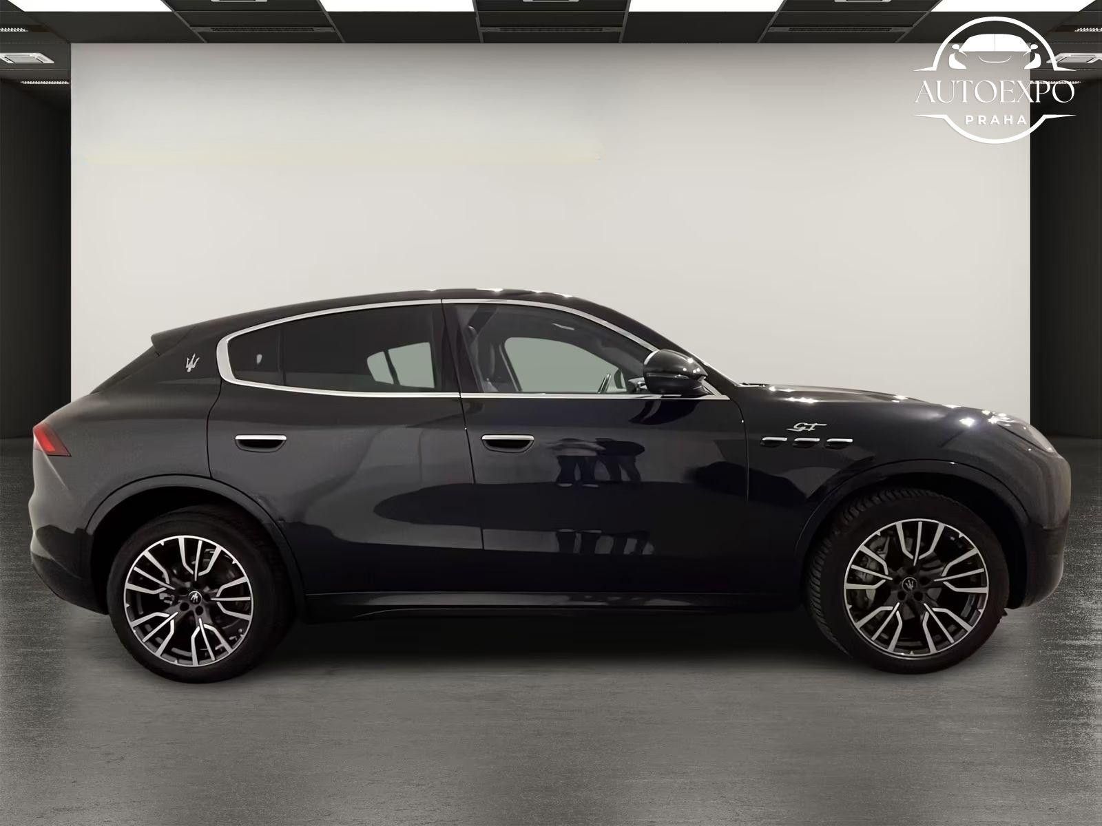 Maserati Grecale, GT Hybrid AWD * - fotka 5