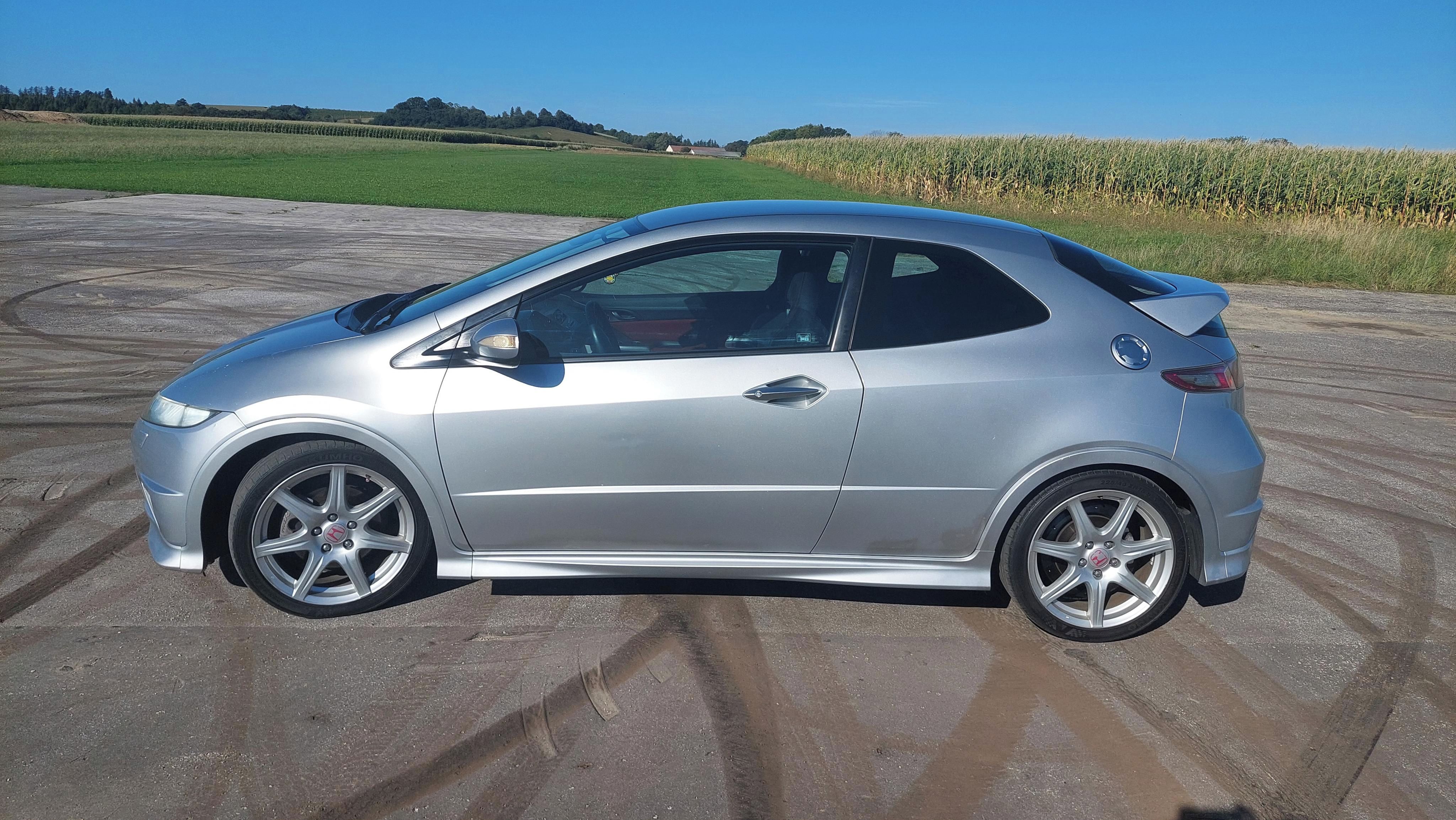 Honda Civic, Honda Civic Type-R