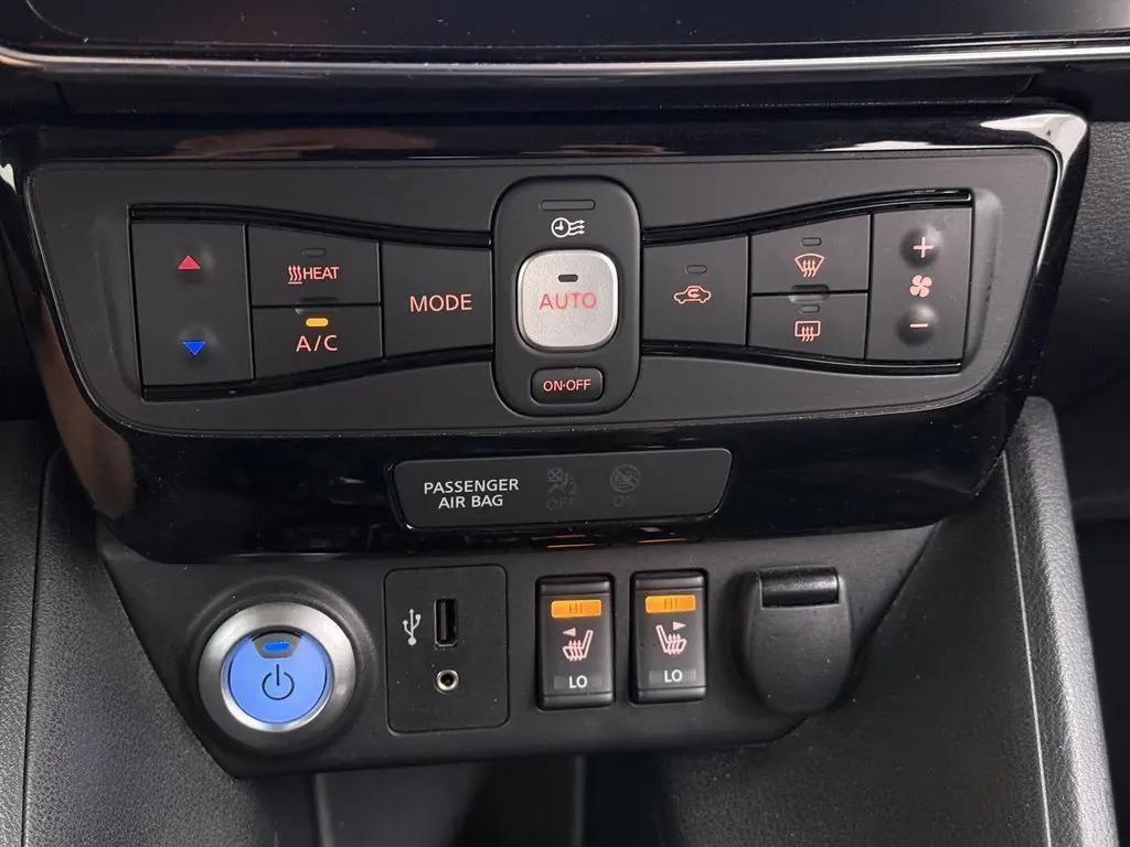 Nissan LEAF, 110kW 40kWh Tekna LED 1Maj DPH - fotka 6