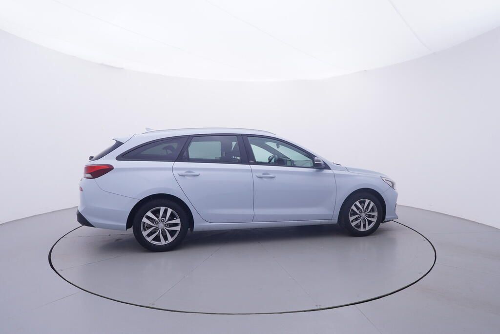 Hyundai i30, 1.0 16V 88 kW - fotka 6