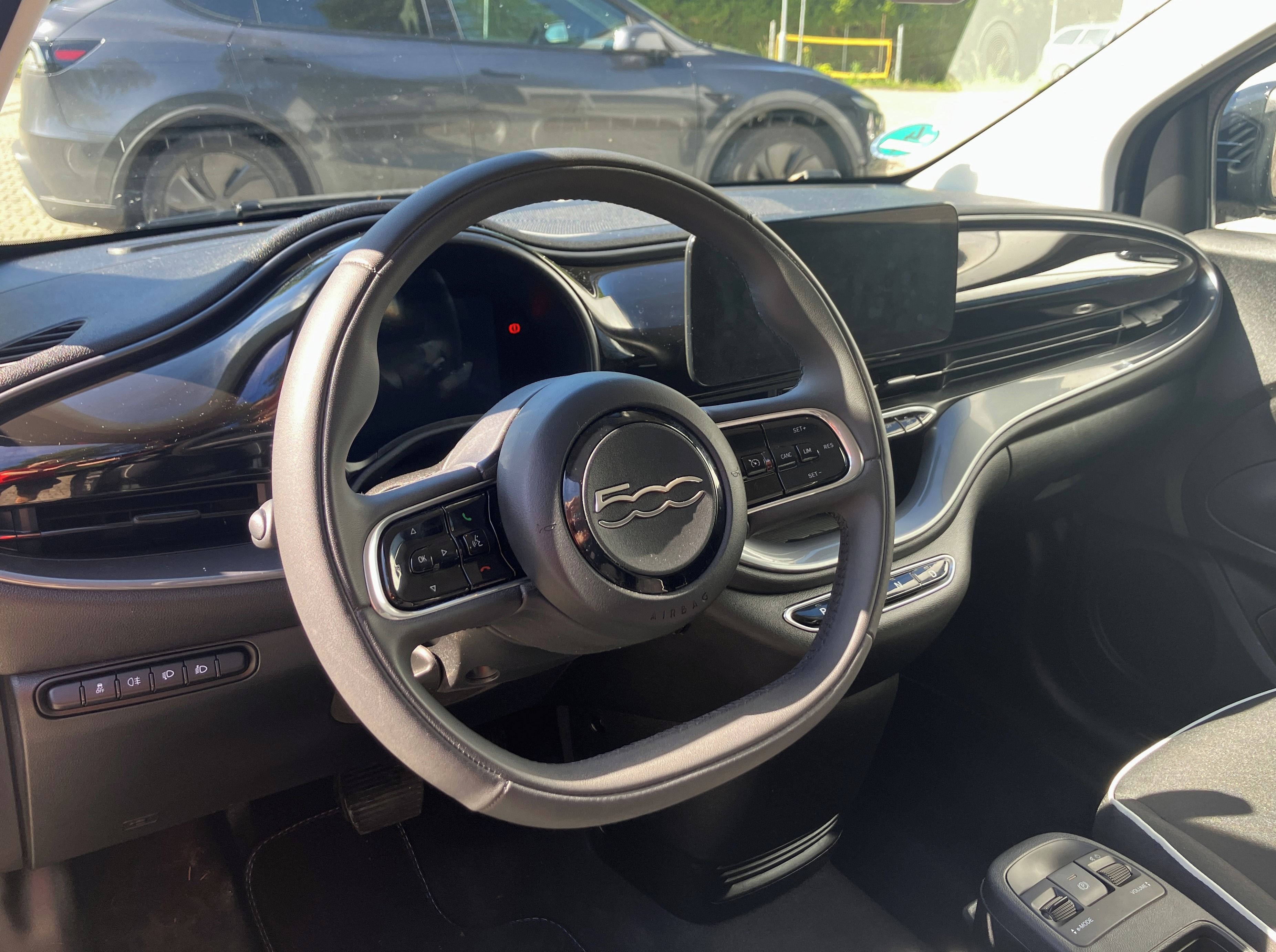 Fiat 500E, 42 kWh - fotka 6