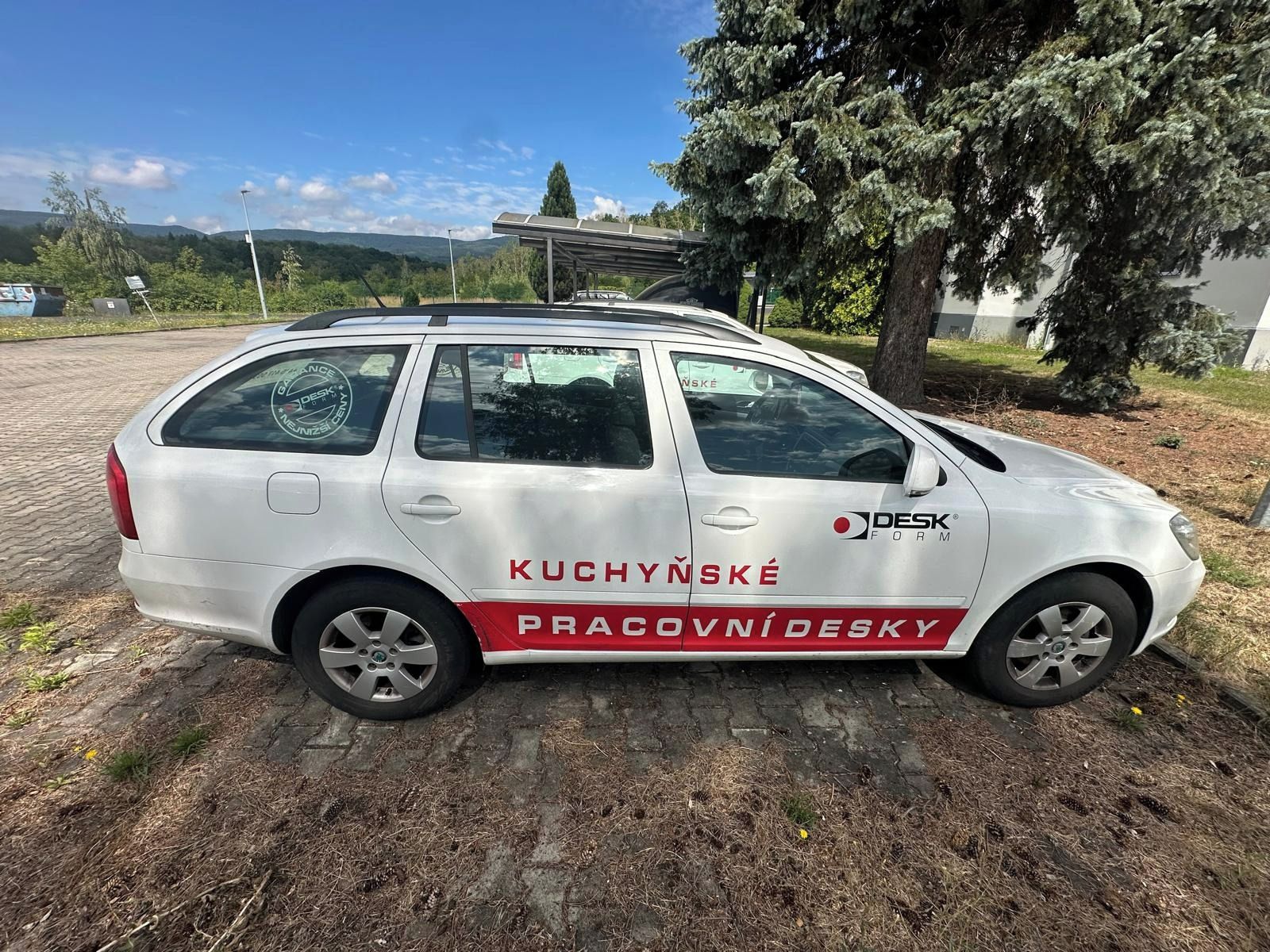 Škoda Octavia, Octavia II Combi 2.0 TDI 81 kW - fotka 2
