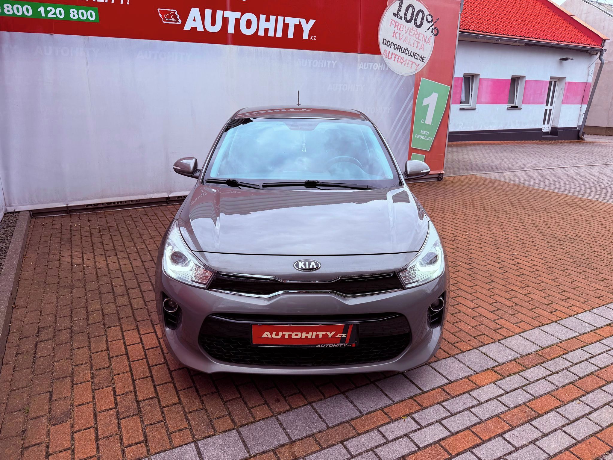 Kia Rio, 1.2 MPi Exclusive, Serviska - fotka 2