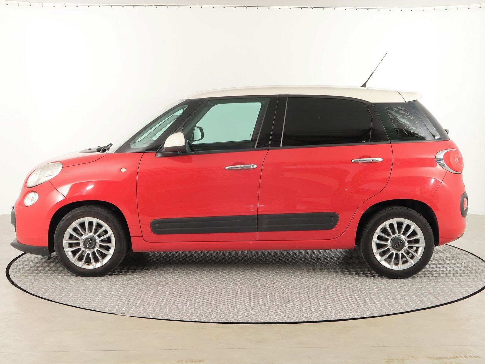 Fiat 500L, 0.9 TwinAir, Tempomat - fotka 3