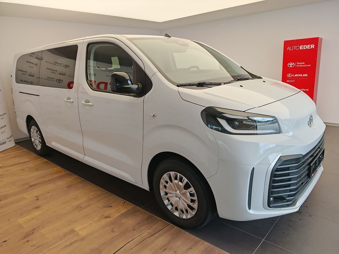 Toyota Proace Verso, 2.0L Diesel (144 hp) Business - fotka 3