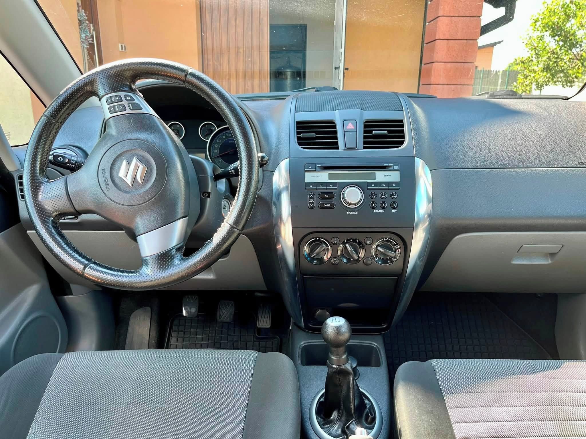 Suzuki SX4, Suzuki SX4 4x4 1.6 + LPG 2010 - fotka 5