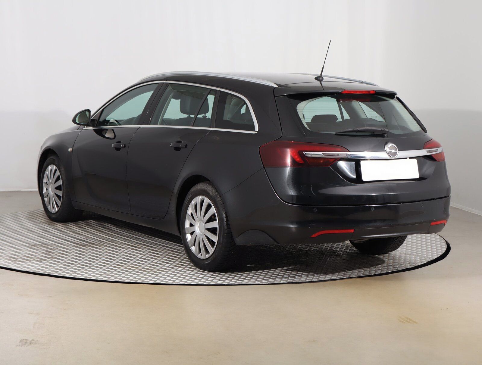 Opel Insignia, 2.0 CDTI, Xenony - fotka 4