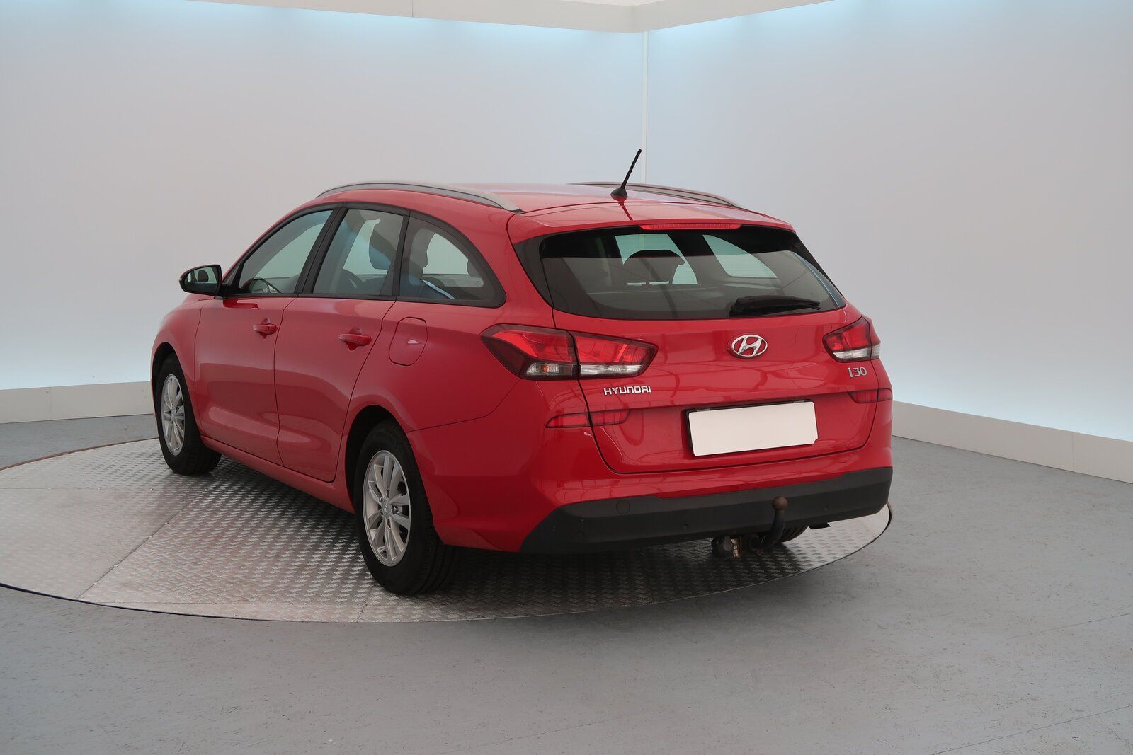 Hyundai i30, 1.0 T-GDI, Serv.kniha, Klima - fotka 4