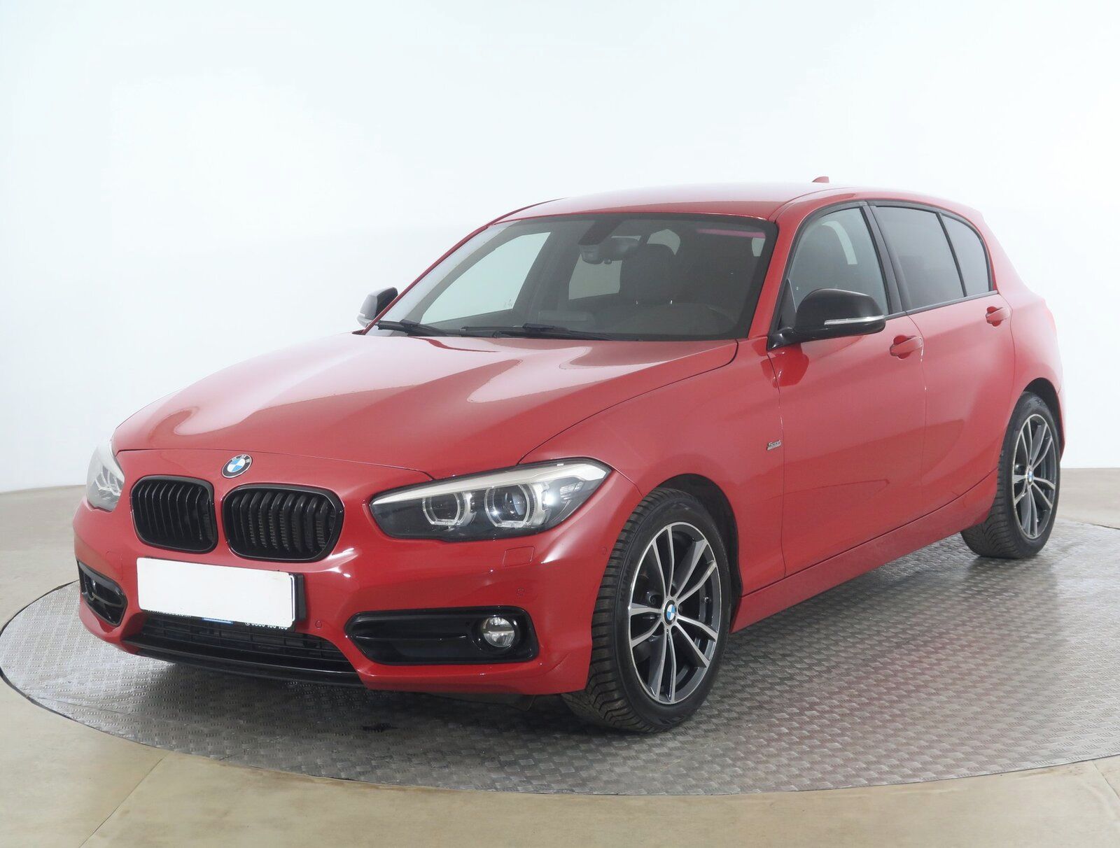 BMW Řada 1, 118i, Sport Line, Automat - fotka 2