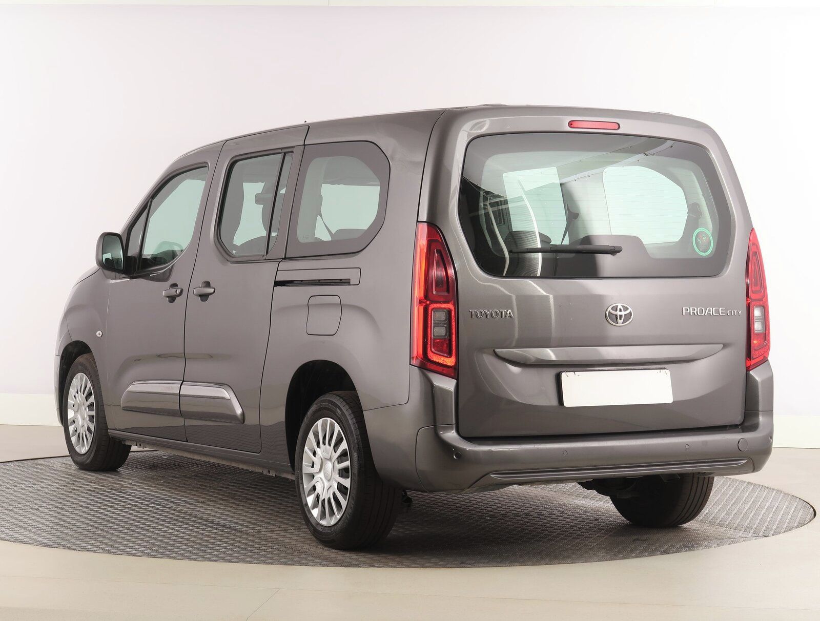 Toyota Proace City Verso, Maxi 1.2 T, 7Míst, Klima, 1Maj - fotka 4