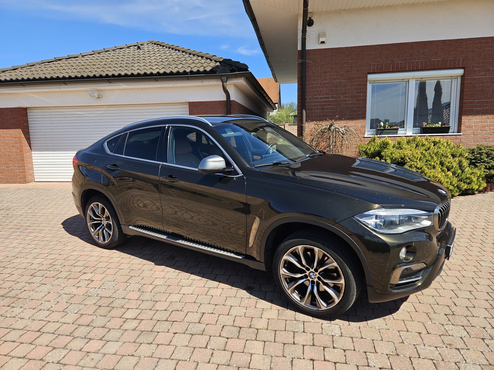 BMW X6, 40d 4x4 450.000,- bez DPH - fotka 6