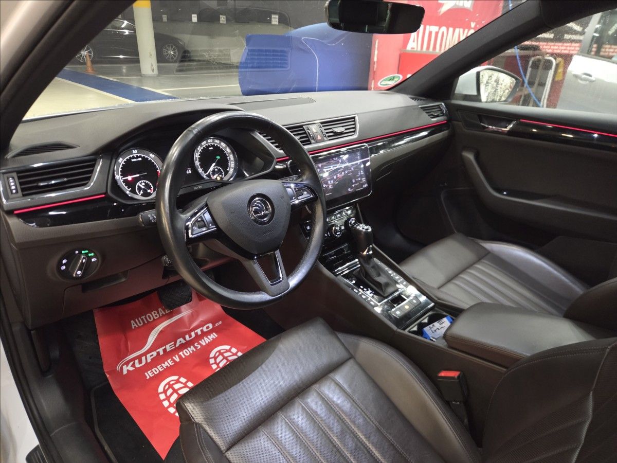 Škoda Superb, 2,0 TDI - 4X4 LAURIN & KLEMENT - fotka 5