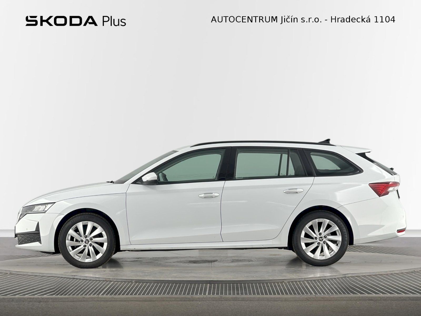 Škoda Octavia, Combi 2.0TDI 85kW Essence Plus - fotka 3