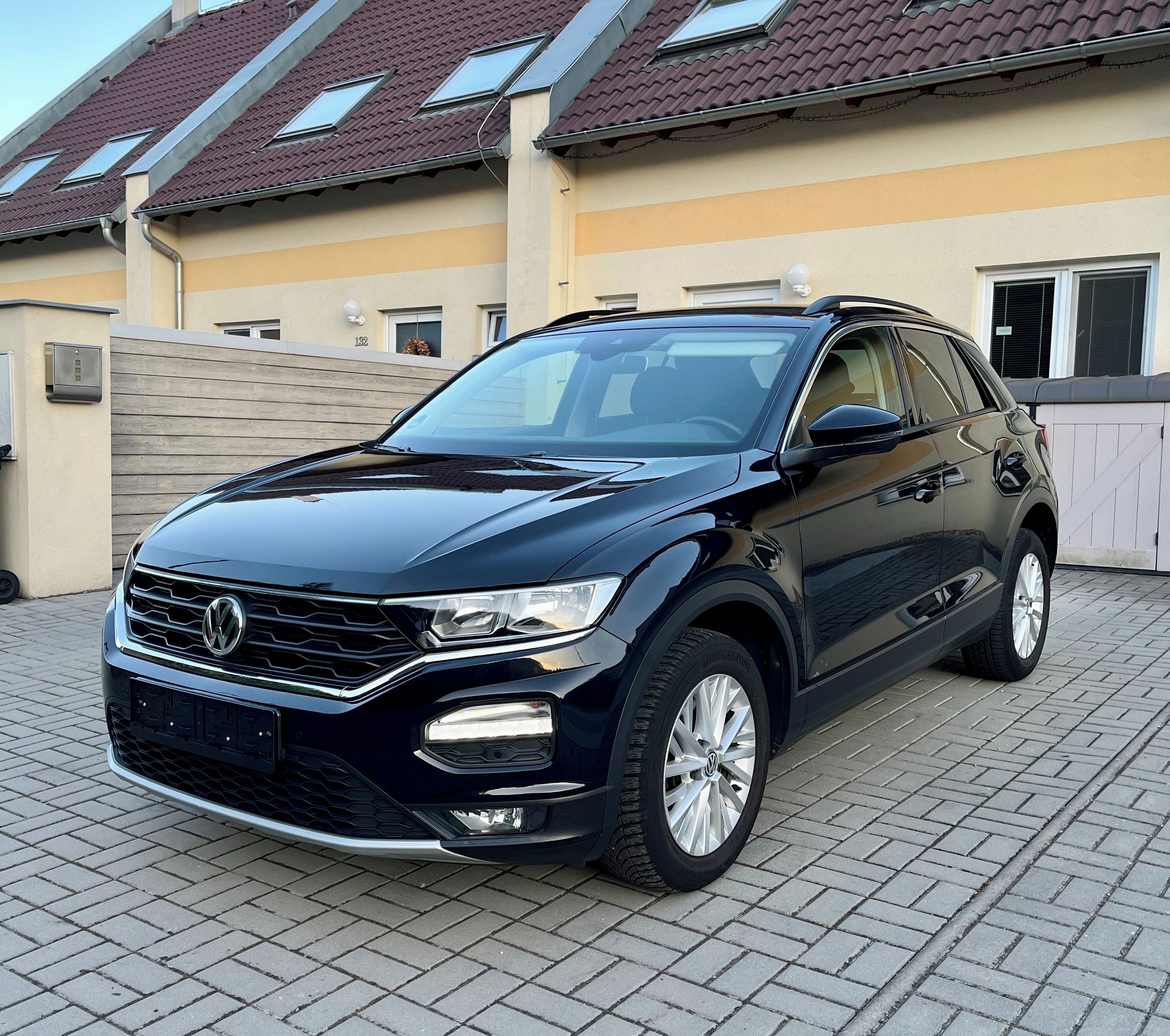 Volkswagen T-Roc, 1.0TSI 85kW - TOP STAV