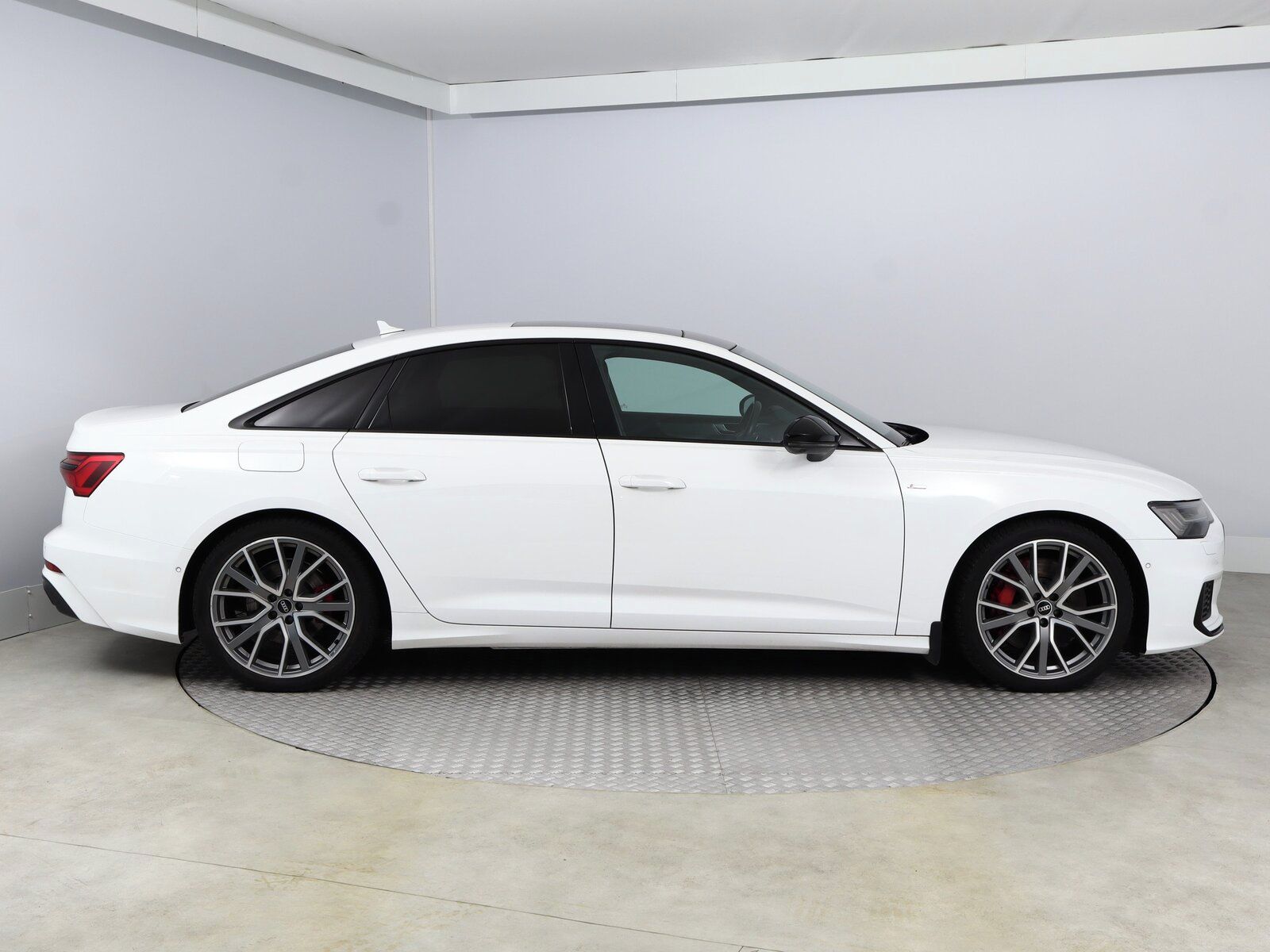 Audi A6, 50 TFSI e, S line, 4X4 - fotka 6
