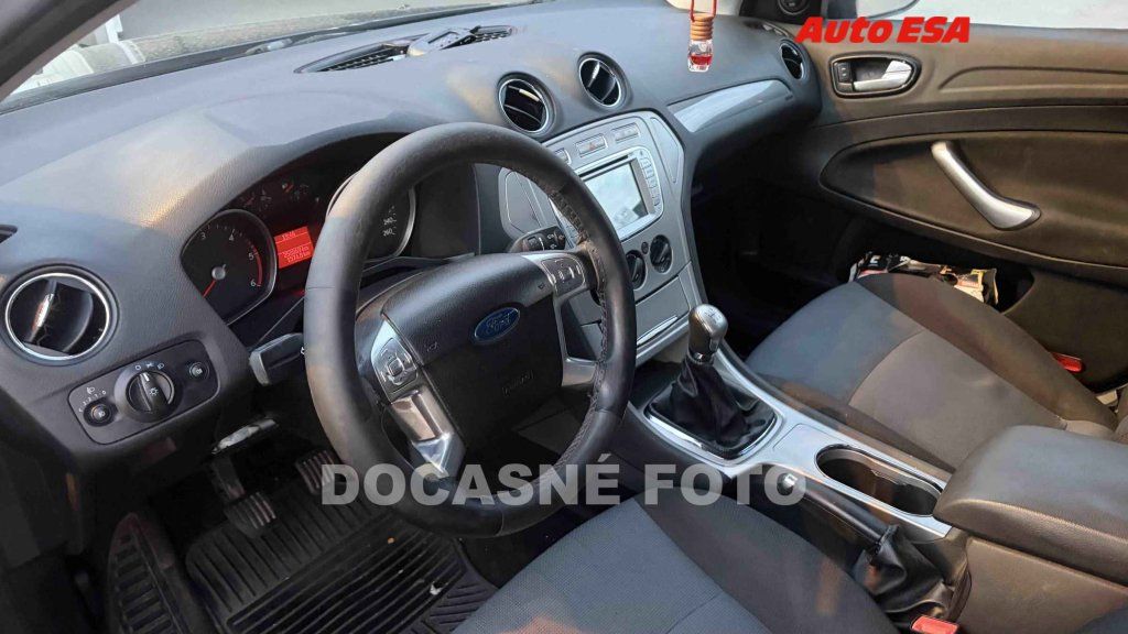 Ford Mondeo, 1.8TDCi,ČR - fotka 3