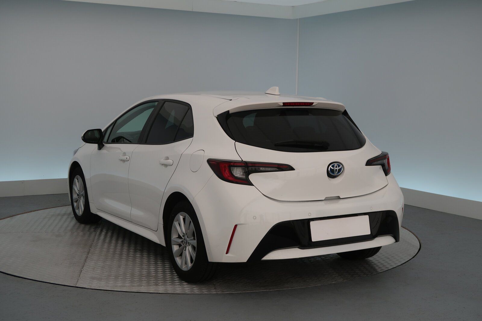 Toyota Corolla, 1.8 Hybrid, Comfort, Záruka - fotka 4
