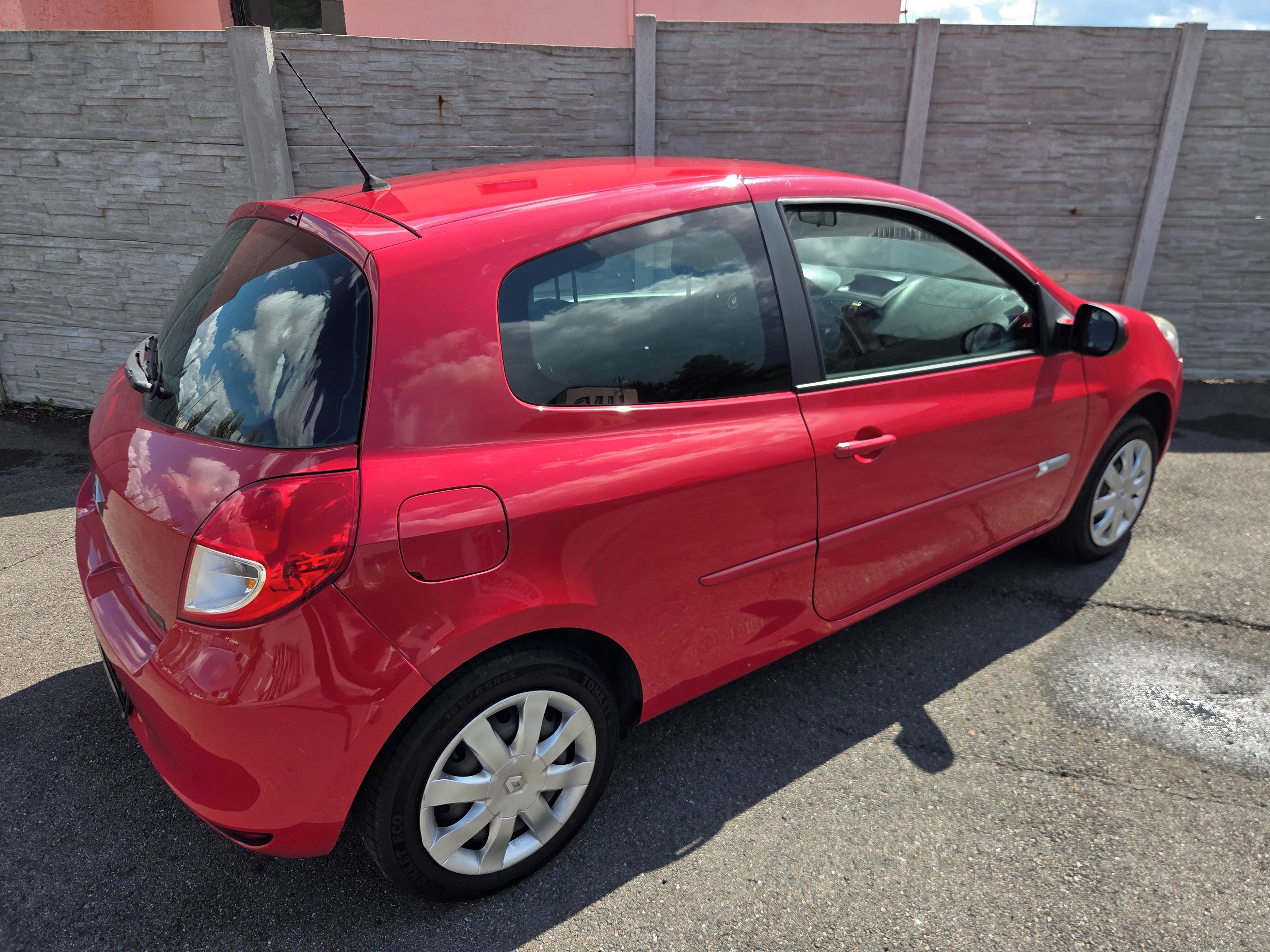 Renault Clio, 1.2 16V CONNECTION - fotka 4
