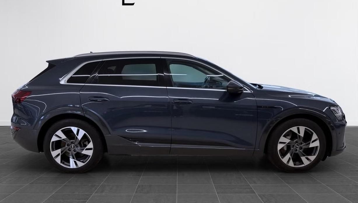 Audi Q8 e-tron, 50 Q SoH 94% Kamera Vzduch Taž - fotka 4