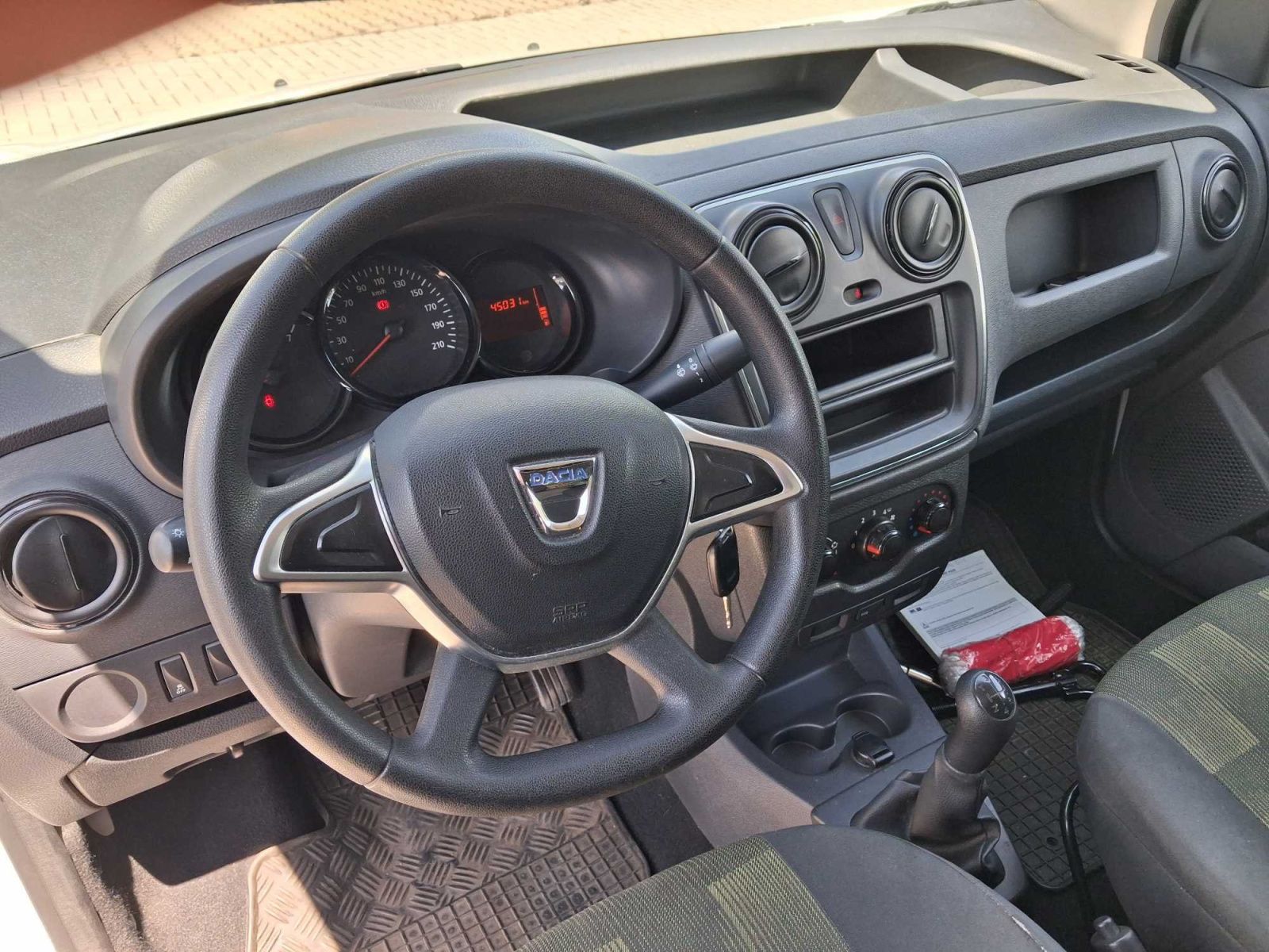 Dacia Dokker, 1.6 SCe, ČR, 1Maj - fotka 3