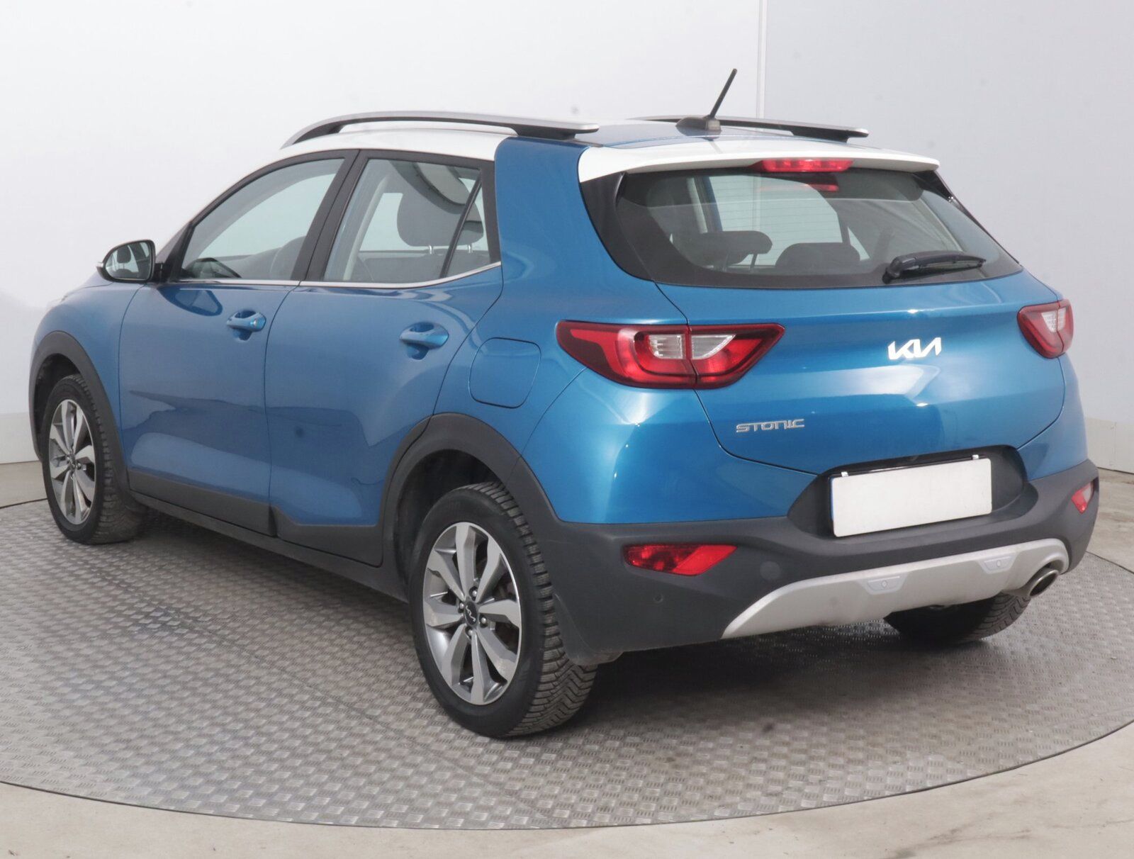 Kia Stonic, 1.0 T-GDI, EXCLUSIVE, DPH - fotka 4