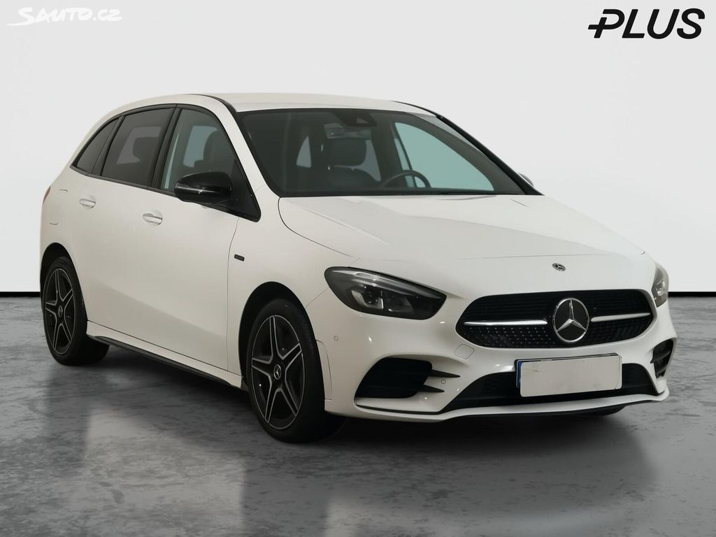 Mercedes-Benz Třídy B, 250 e, Automat, Serv.kniha